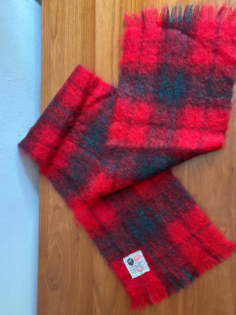 NWOT Glen Tarff Men's Red Plaid Mohair Scarf Scotland